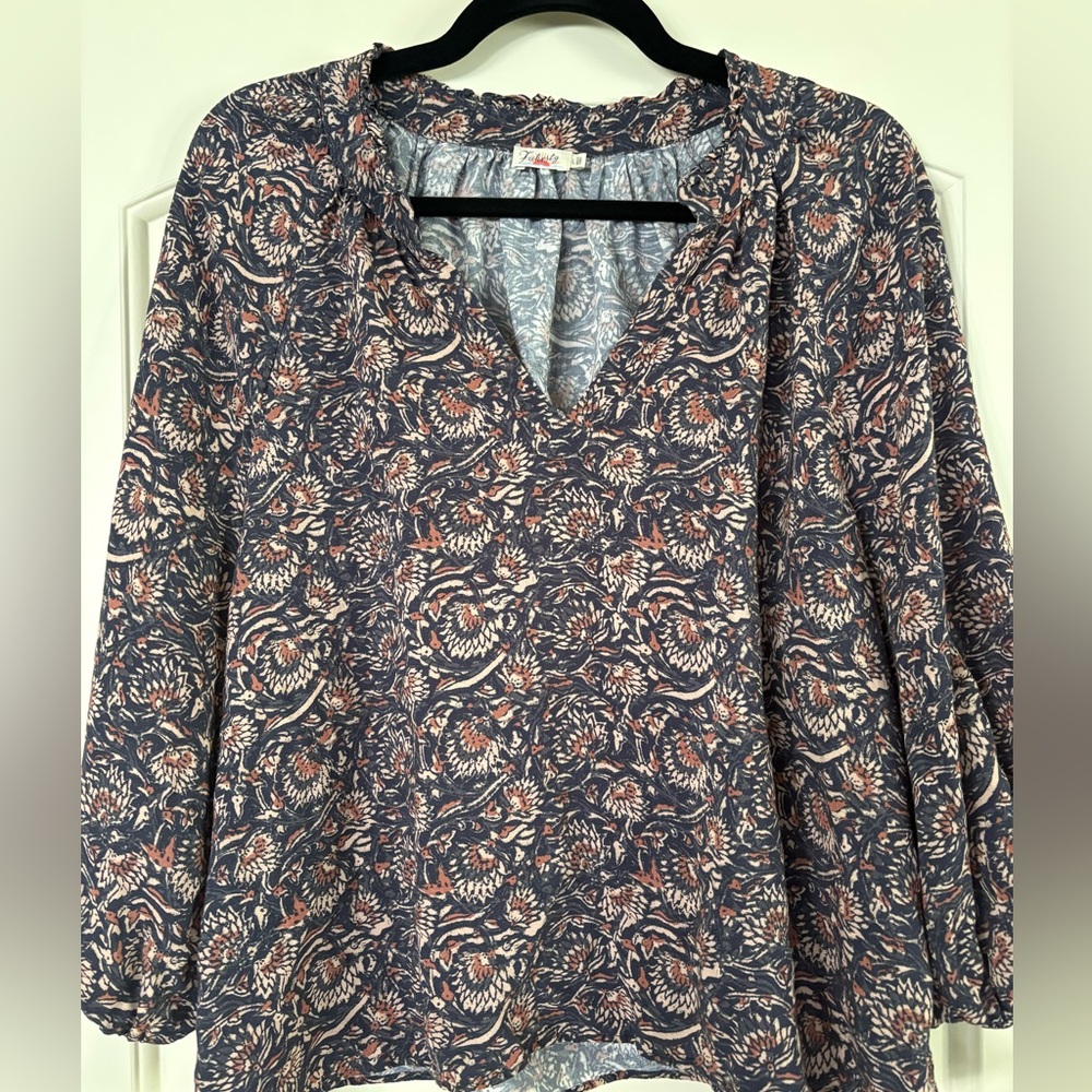 Faherty Portia Navy Floral Print Top Size L